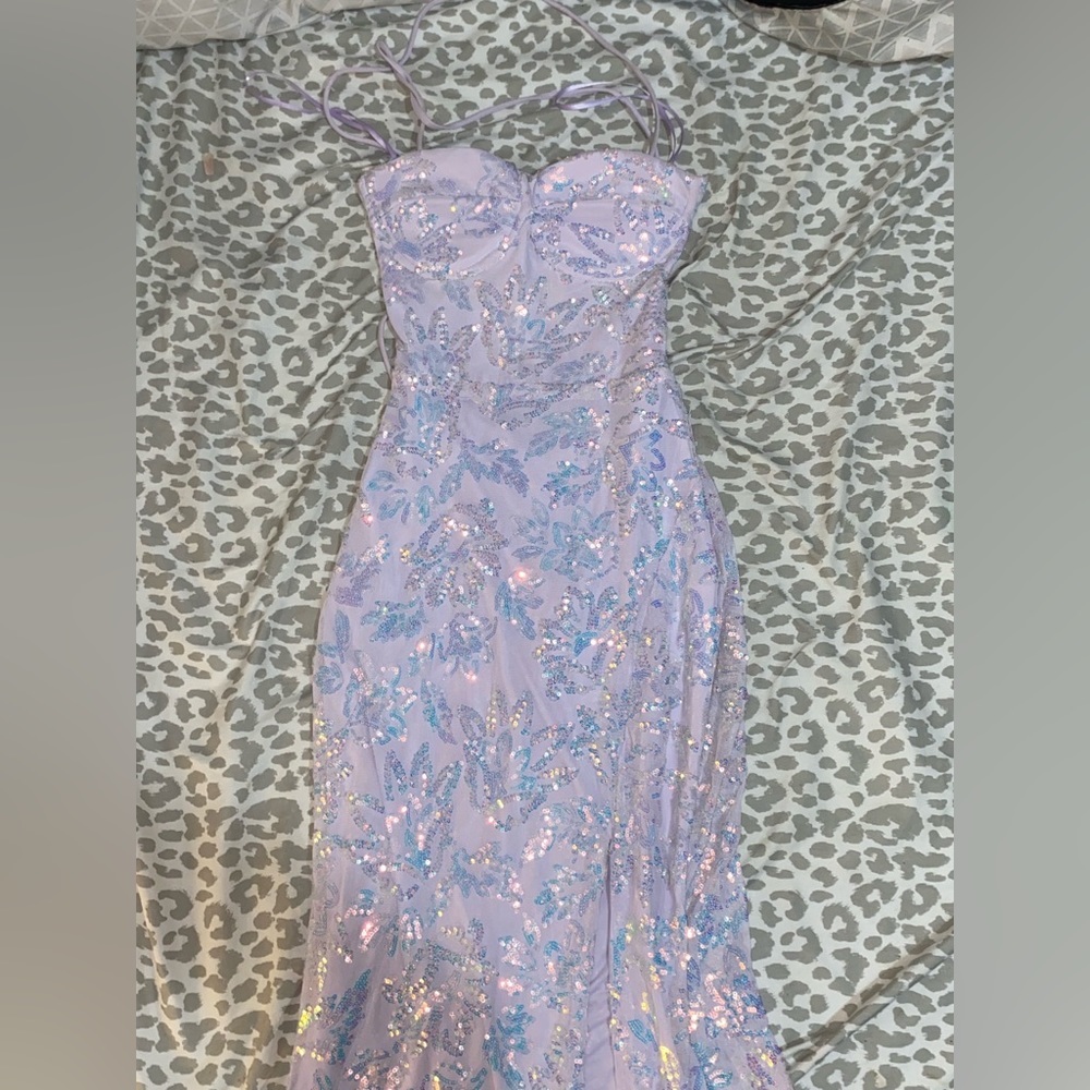 Windsor prom or event dress, size 3, perfect condition